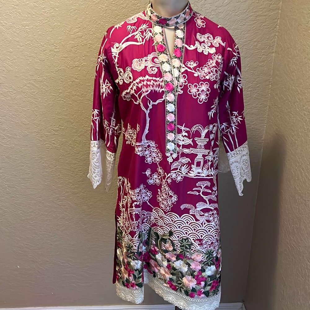 Designer lawn shalwar Kameez(only dupatta and shirt)
